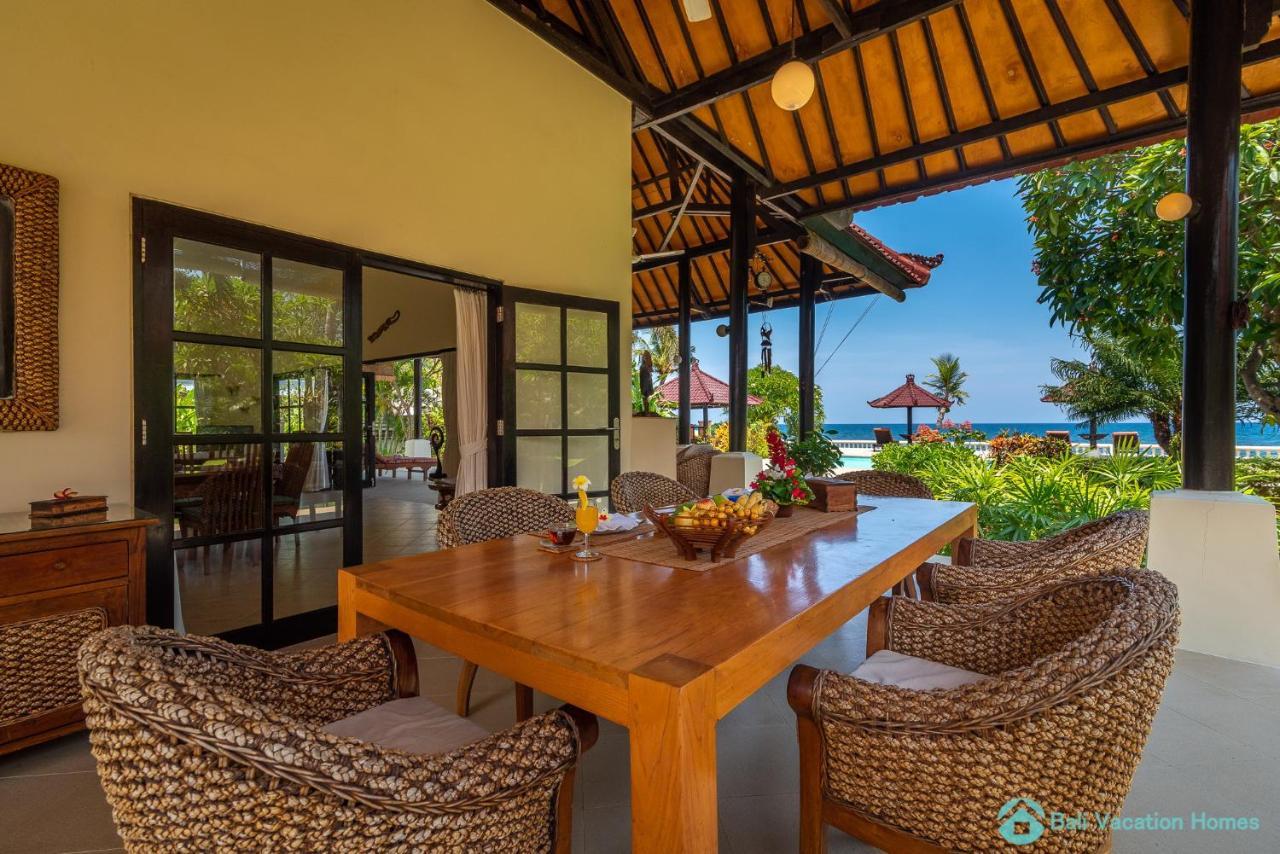 Villa Namaste - Beachfront At Lovina 10P, Pool, Bbq Banjar  Exterior foto